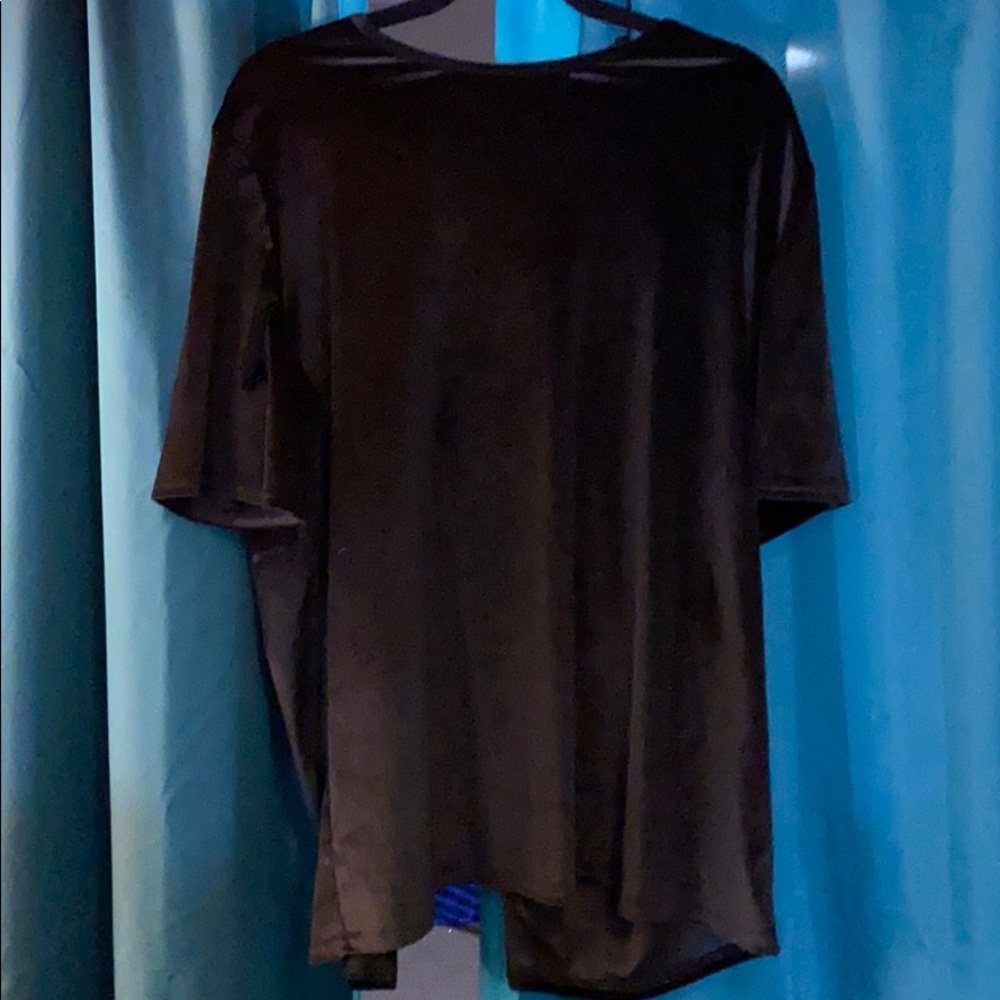 Boohoo velvet T Shirt